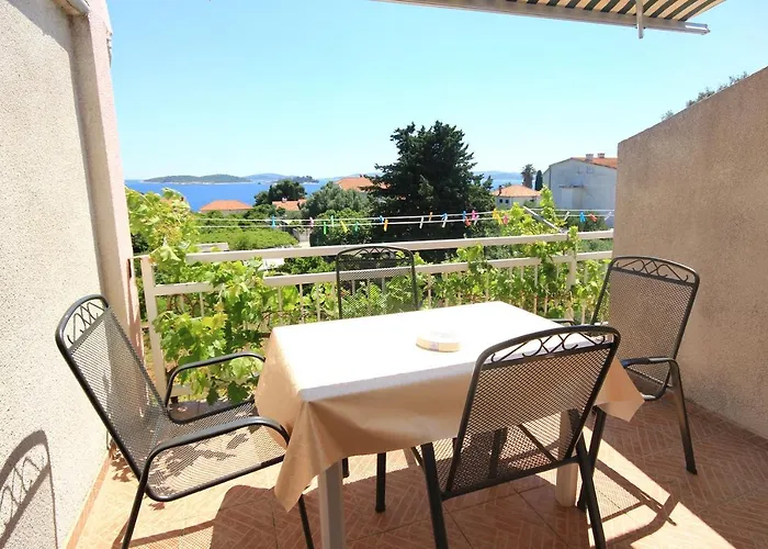 公寓 With Swimming Pool Orebic, Peljesac - 10166